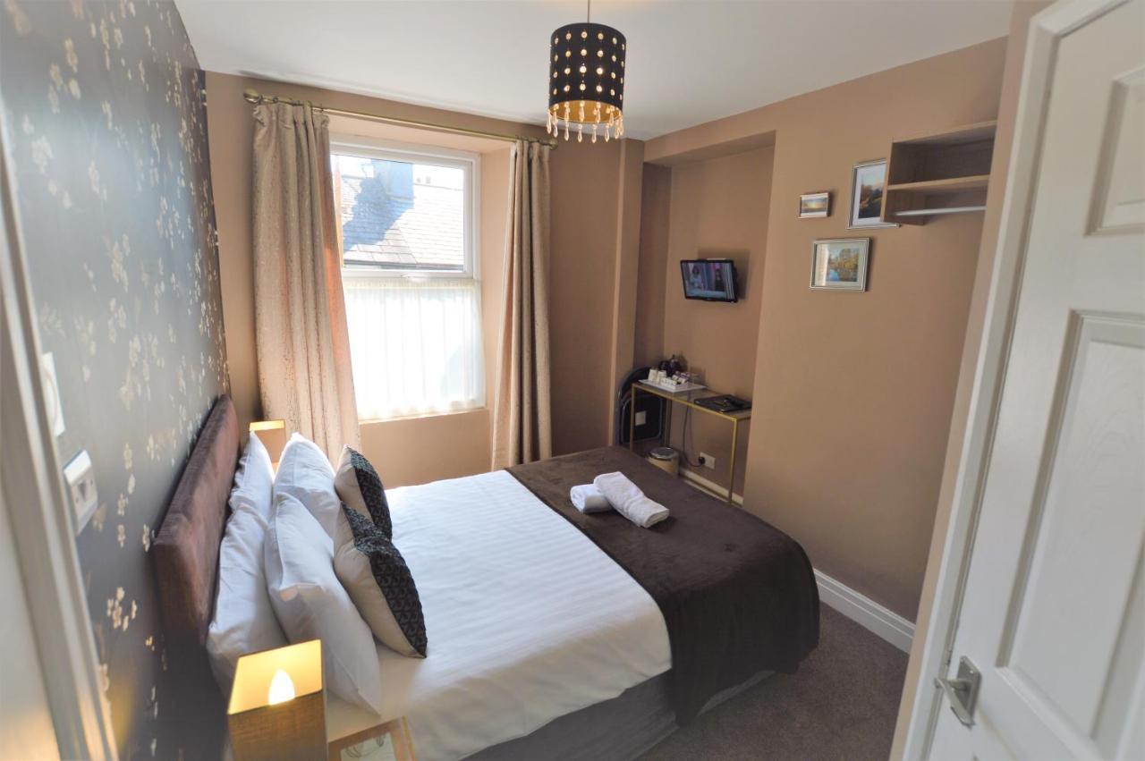 All Seasons Rest Windermere Extérieur photo