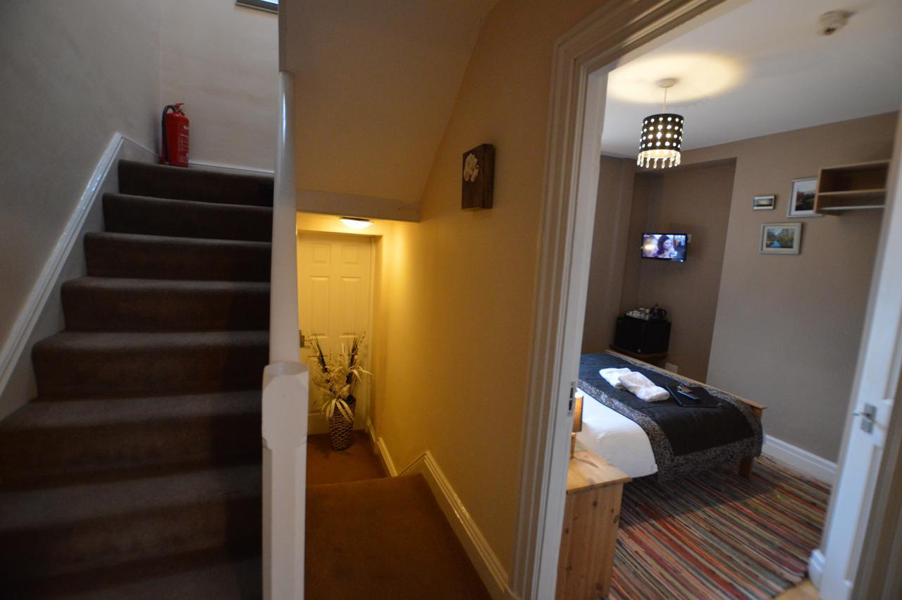 All Seasons Rest Windermere Extérieur photo